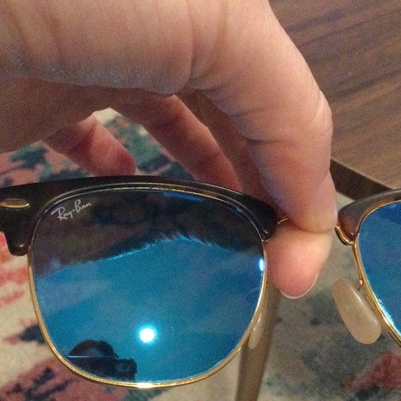 Ray-Ban Clubmaster Sunglasses - Picture 3 of 7